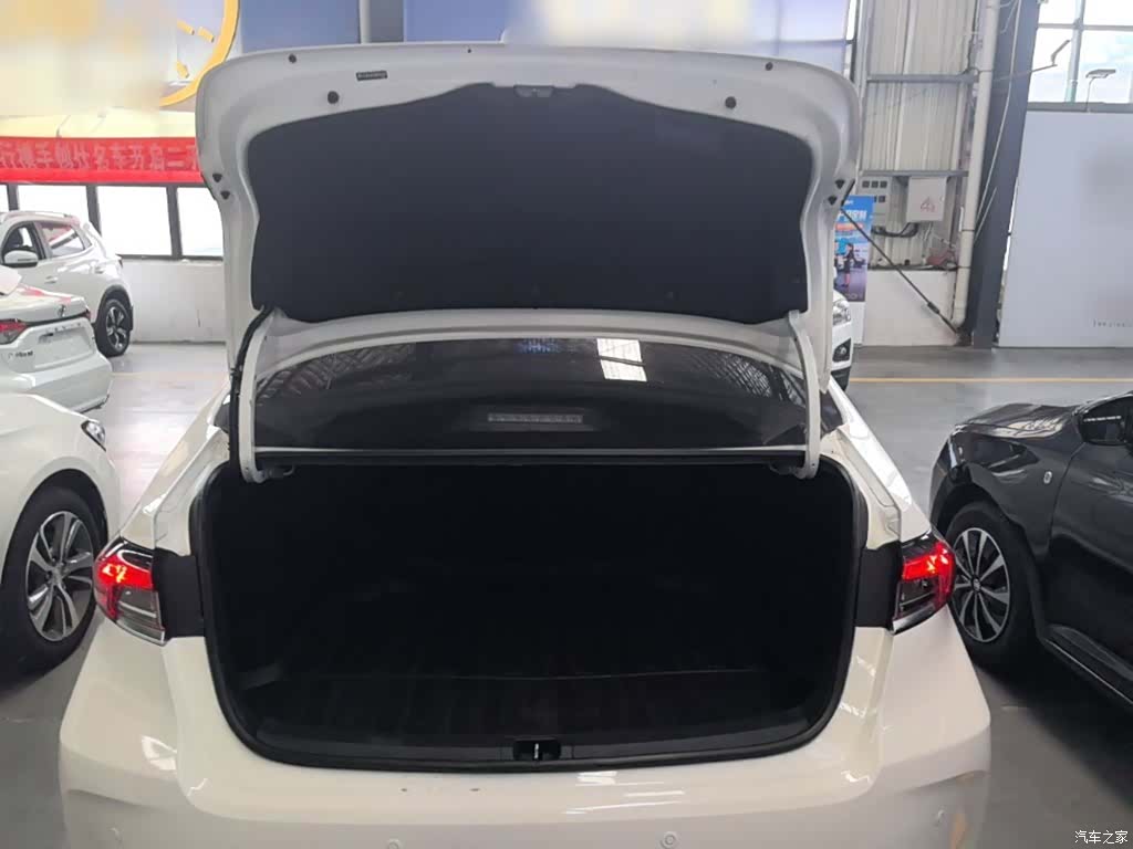 Toyota Corolla, 2019 15