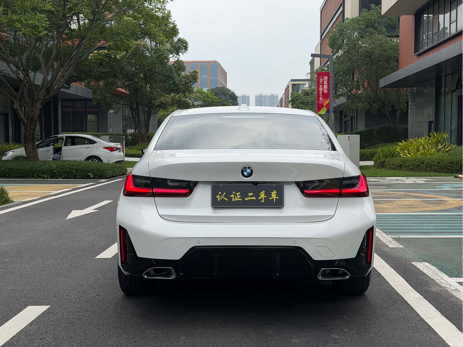 BMW 3 Series, 2025 8