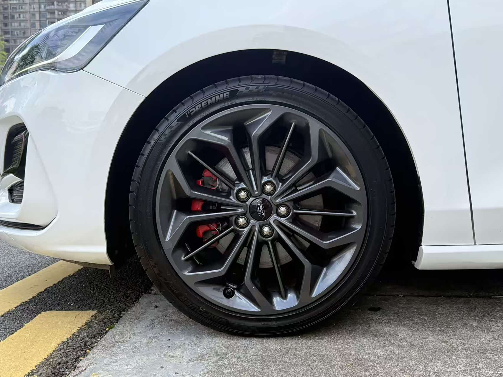Ford Focus, 2023 10