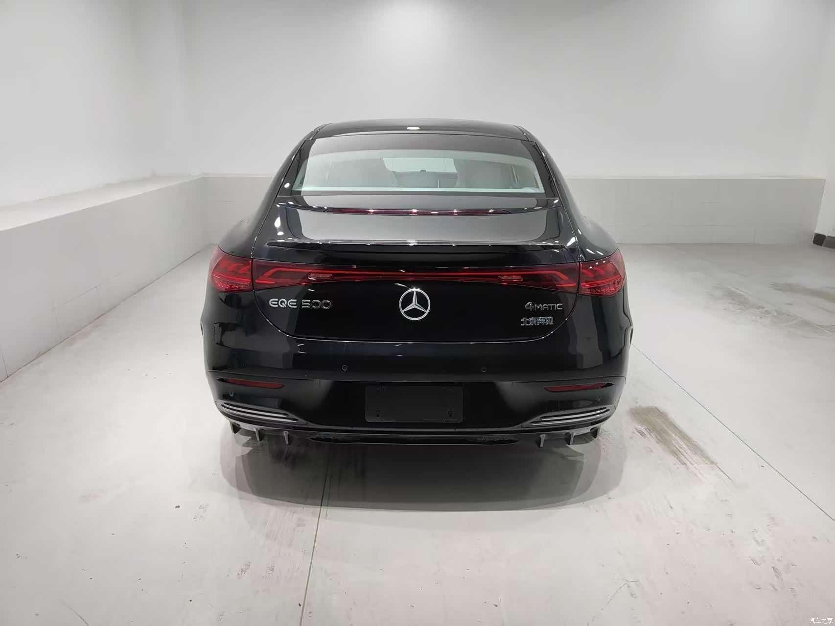Mercedes-Benz EQE, 2025 16