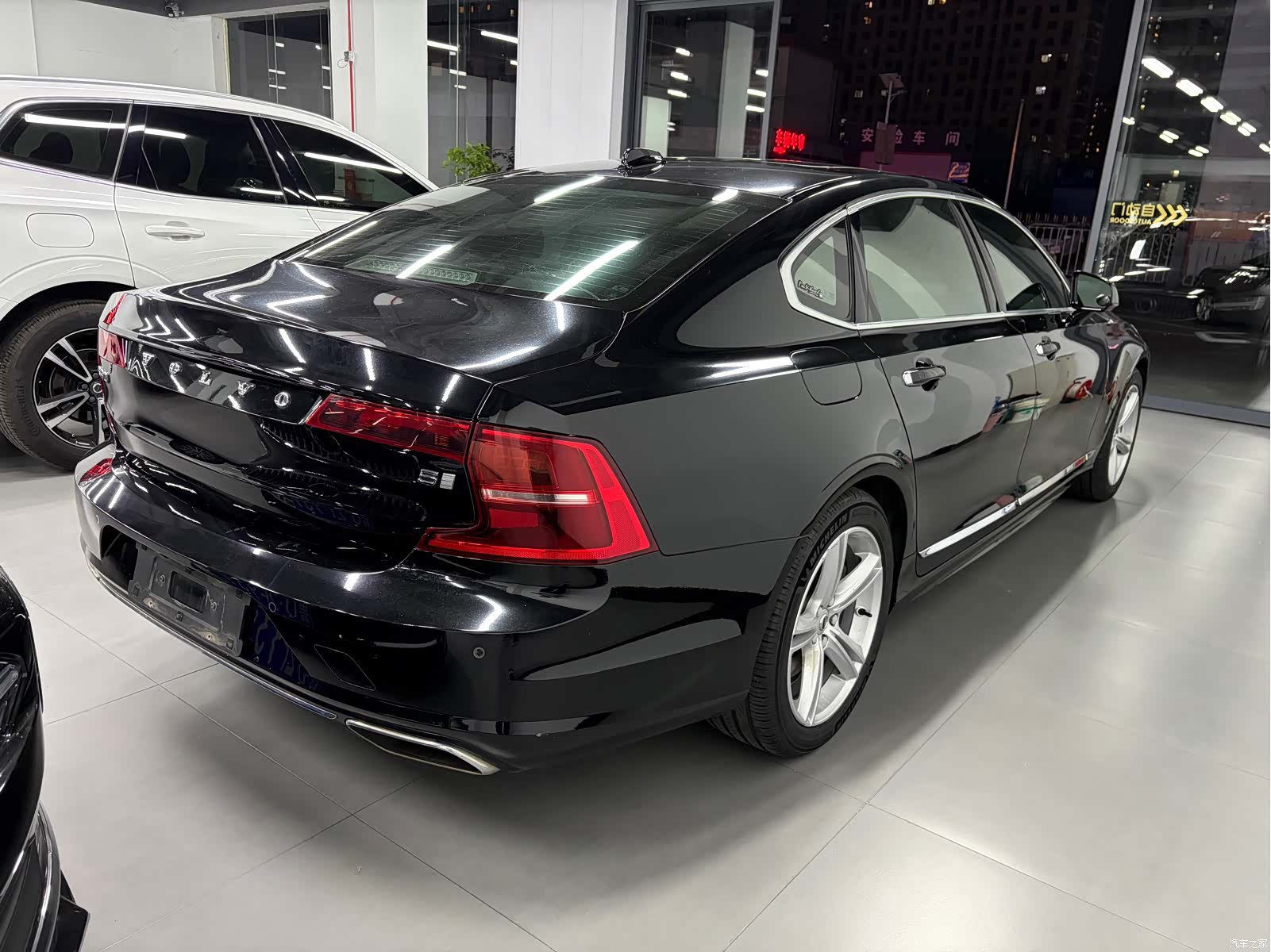 Volvo S90, 2019 9