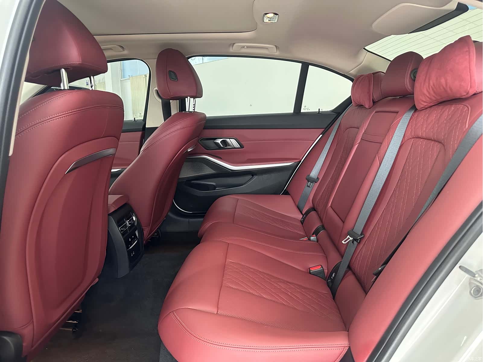 BMW 3 Series, 2023 16