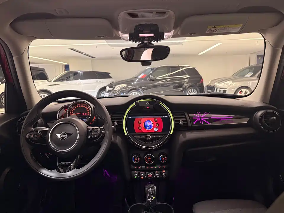 MINI MINI