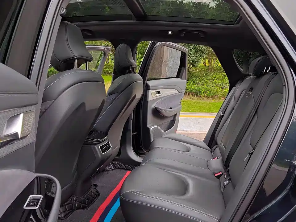 ARCFOX Polar Fox Alpha T