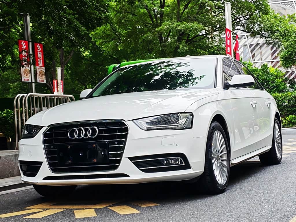 Audi A4L 2015 35 TFSI AT Comfort