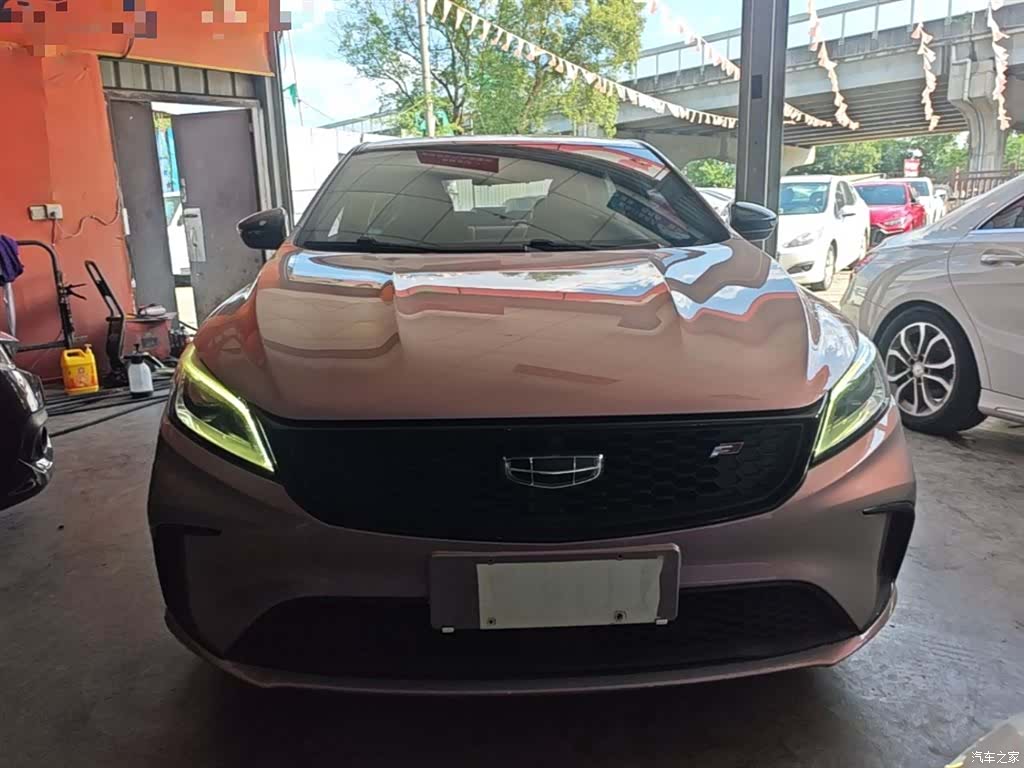Geely Binray, 2020 3