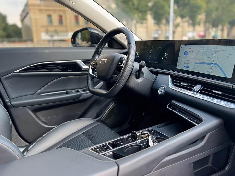 Besturn B70