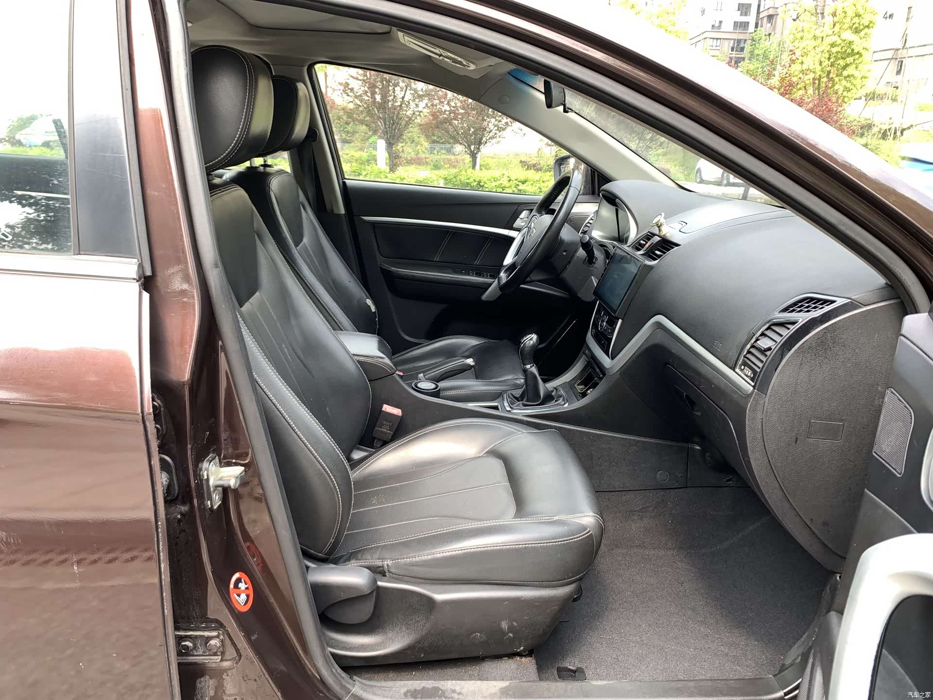Geely Emgrand, 2016 9