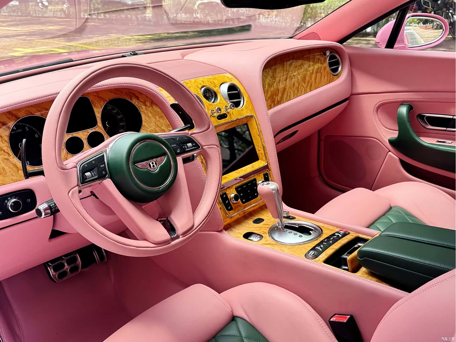 Bentley Continental GT, 2005 7