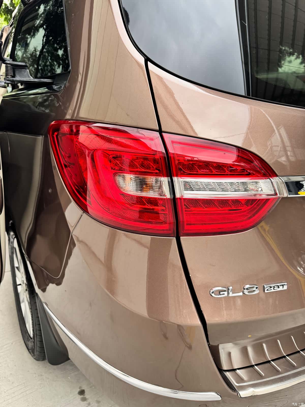 Buick GL8, 2019 18
