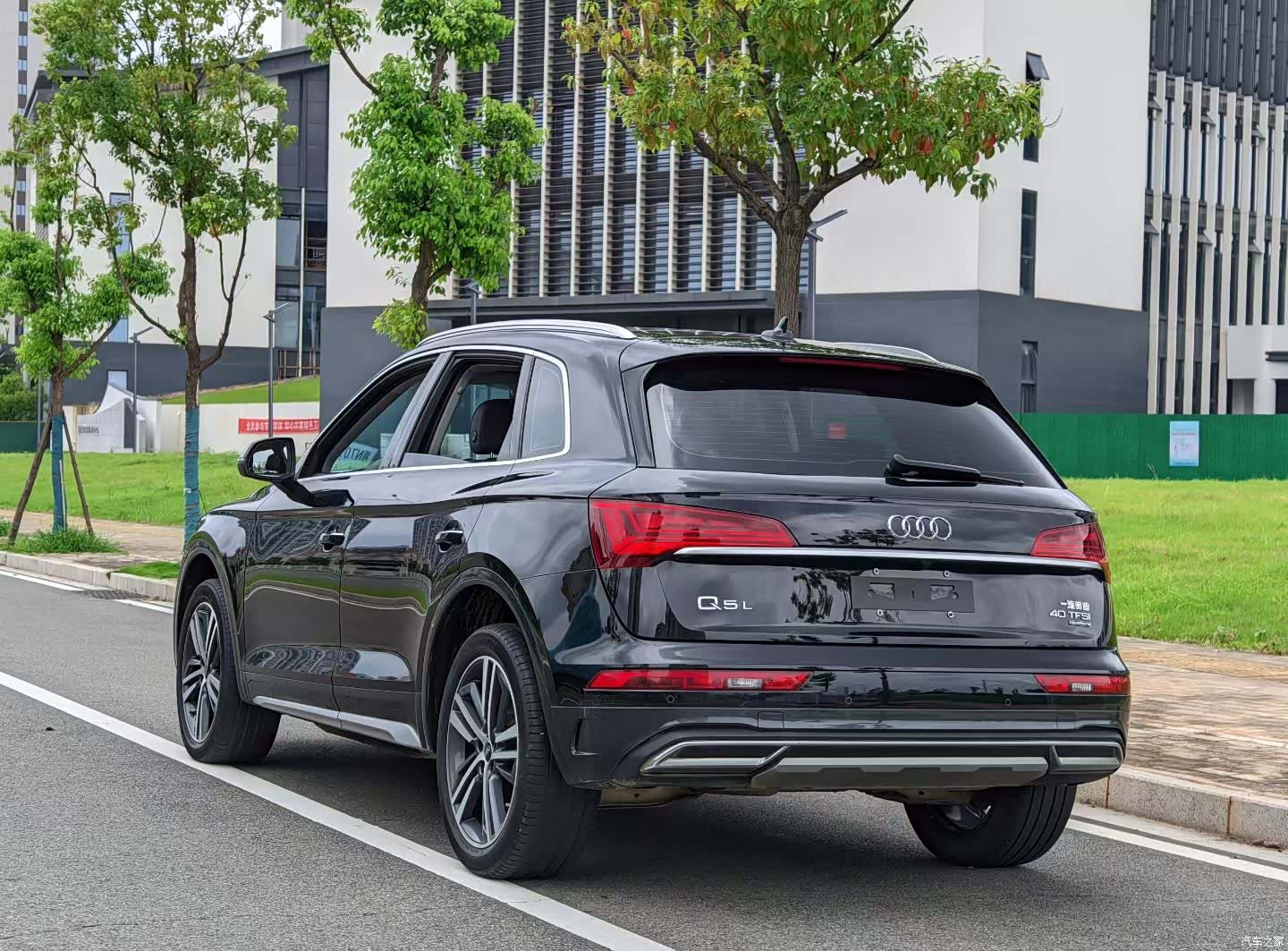 Audi Q5L, 2022 4