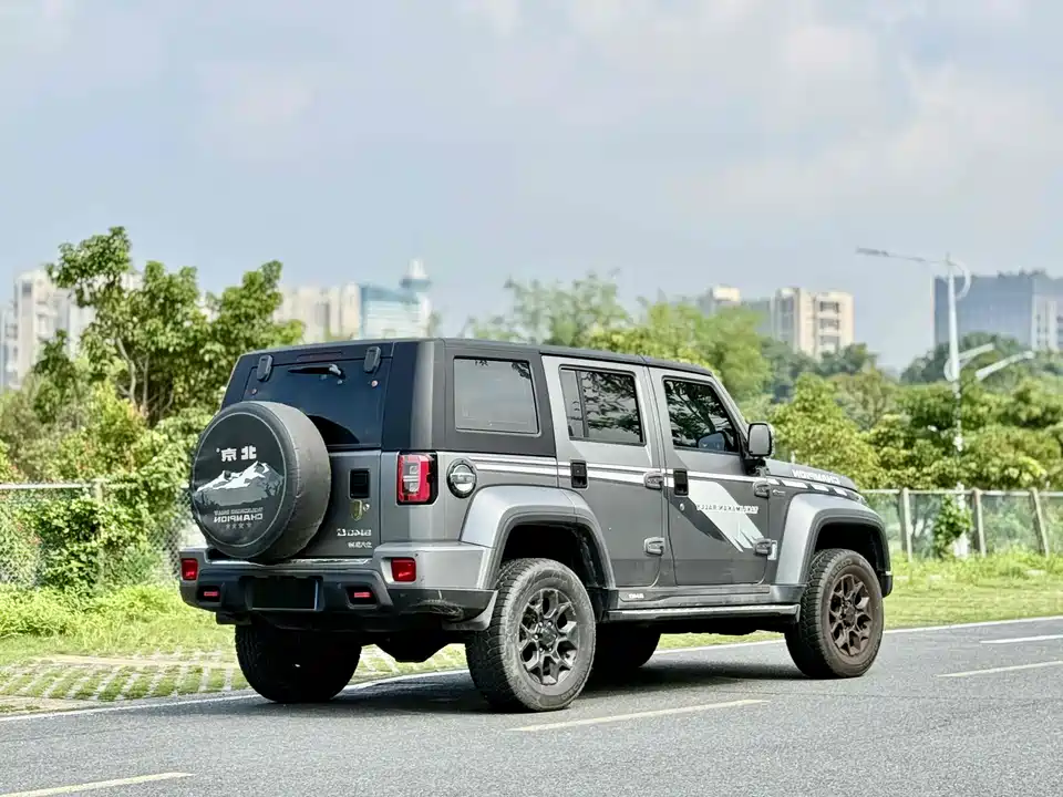 Beijing BJ40