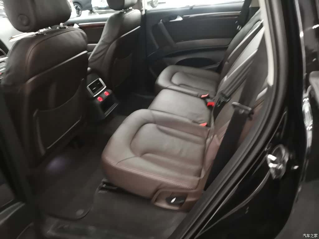 Audi Q7, 2015 14