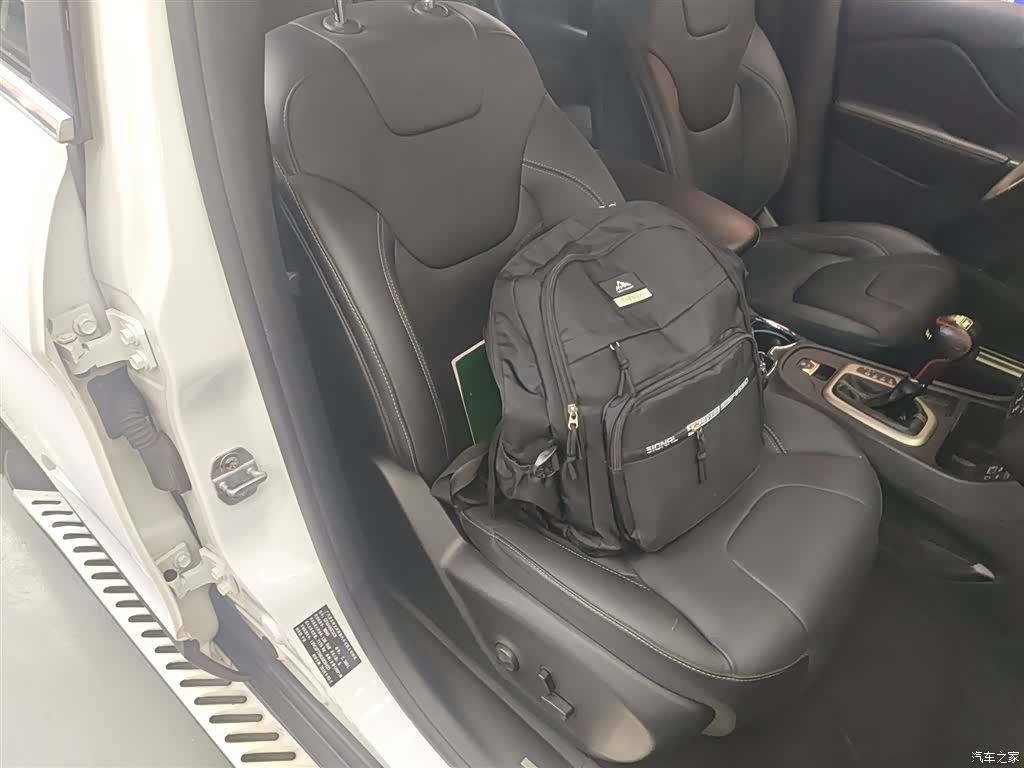 Jeep Cherokee, 2016 25