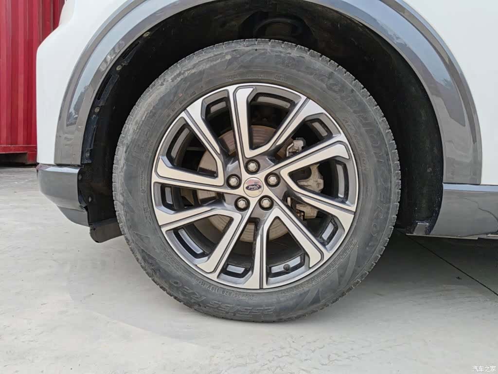 Ford Explorer, 2023 23
