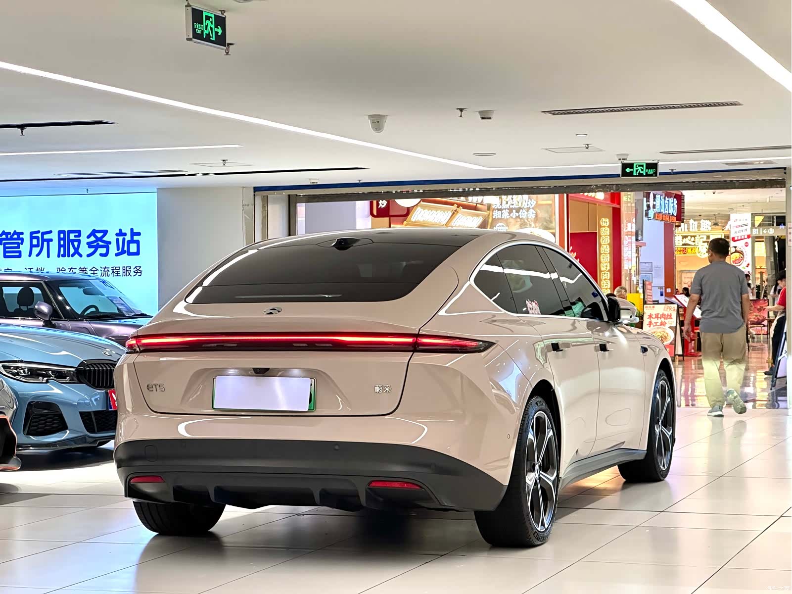 NIO ET5, 2024 все фото