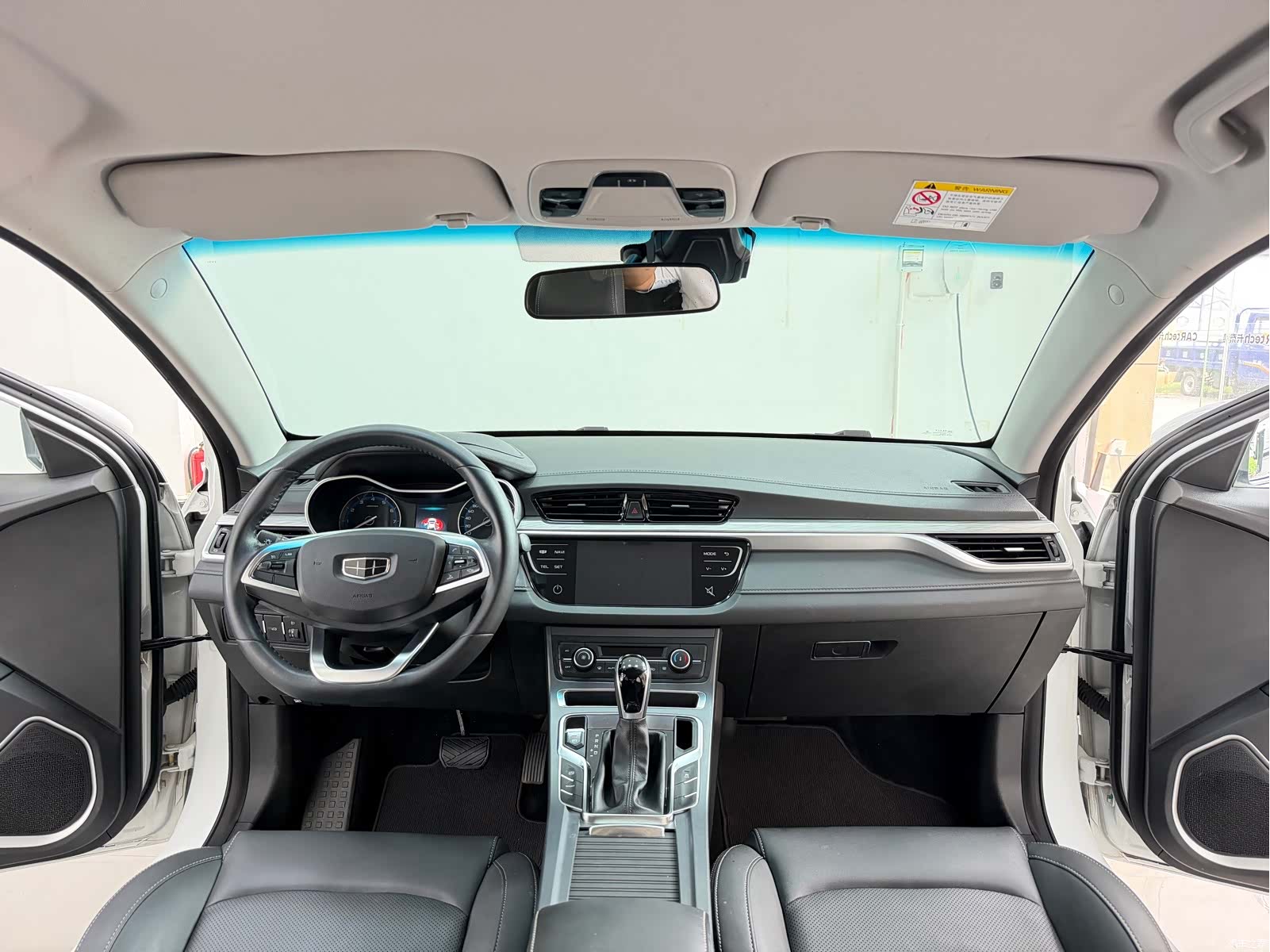 Geely Emgrand, 2019 6