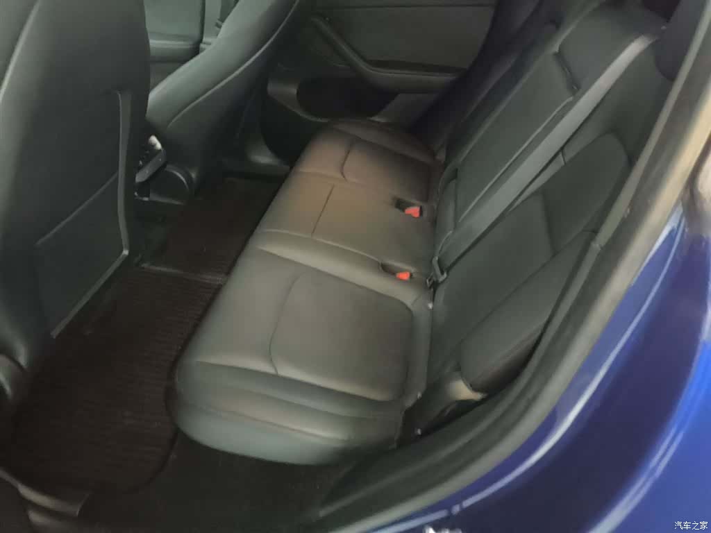 Tesla Model Y, 2021 17