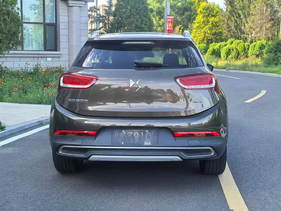 DS 6 DS 6