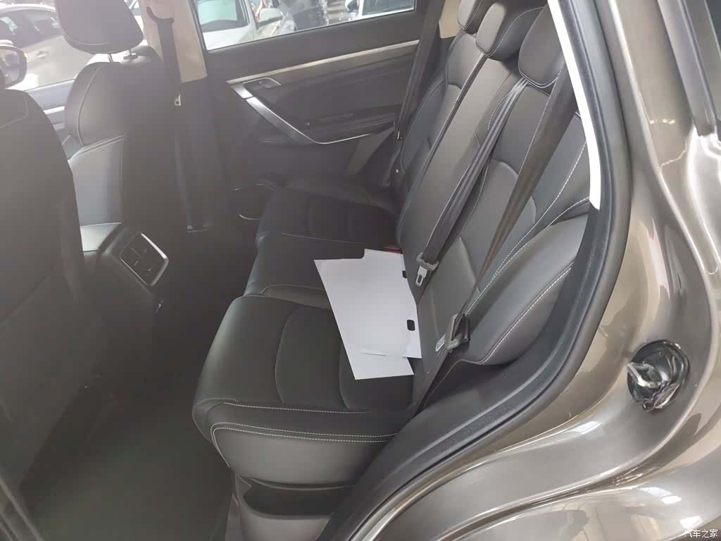 Geely Boyue, 2021 13