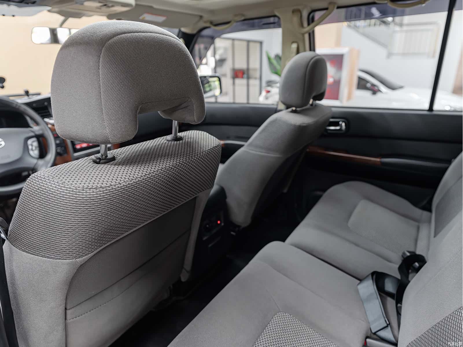 Nissan Patrol, 2019 11
