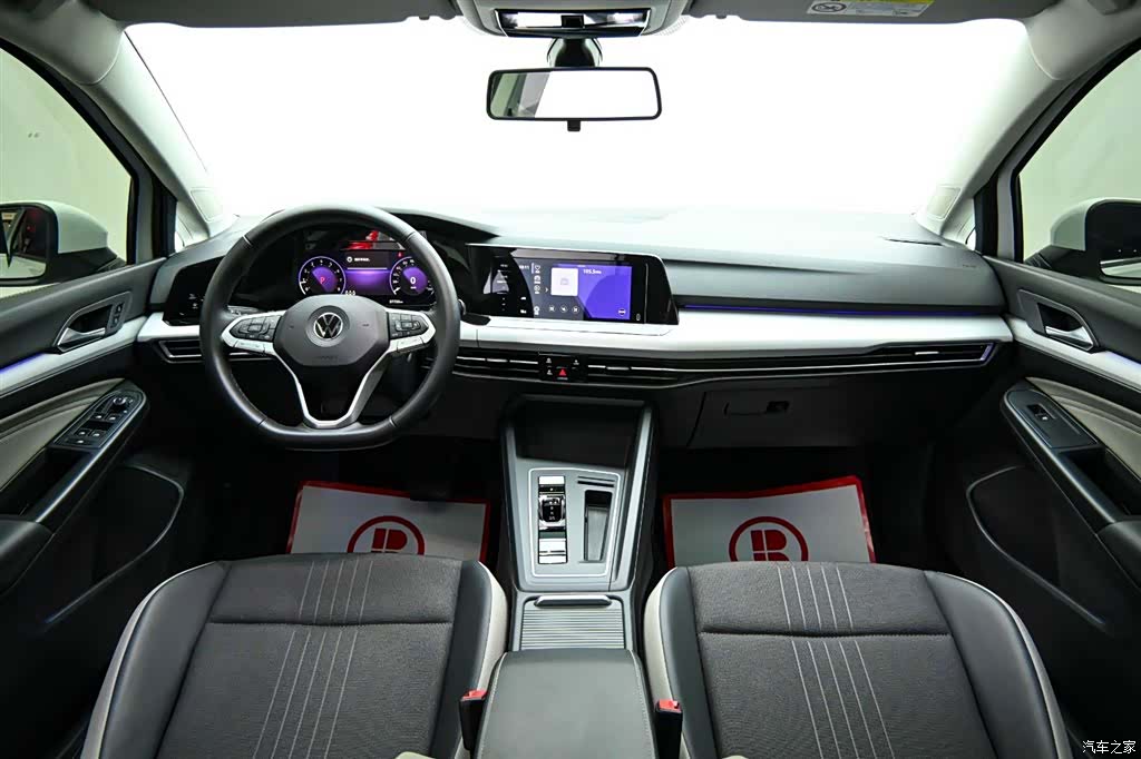 Volkswagen Golf, 2022 14