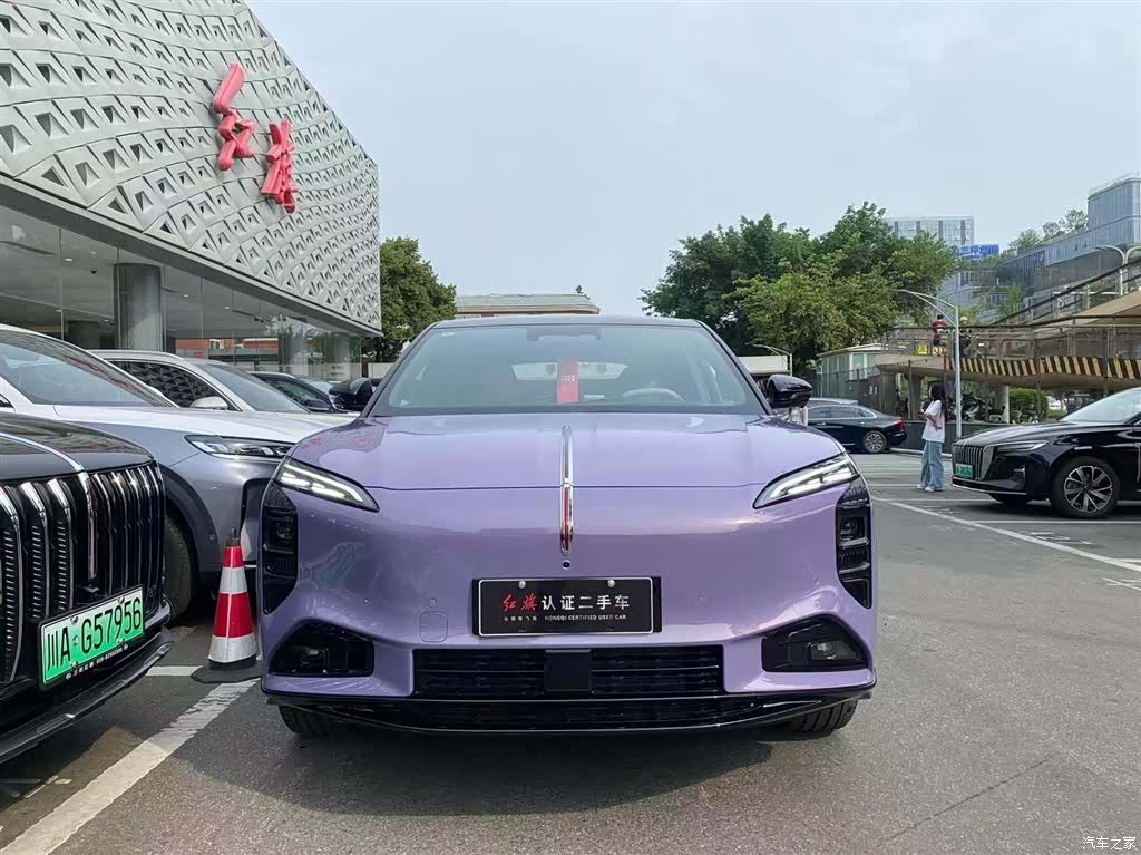 Hongqi 08, 2025 4