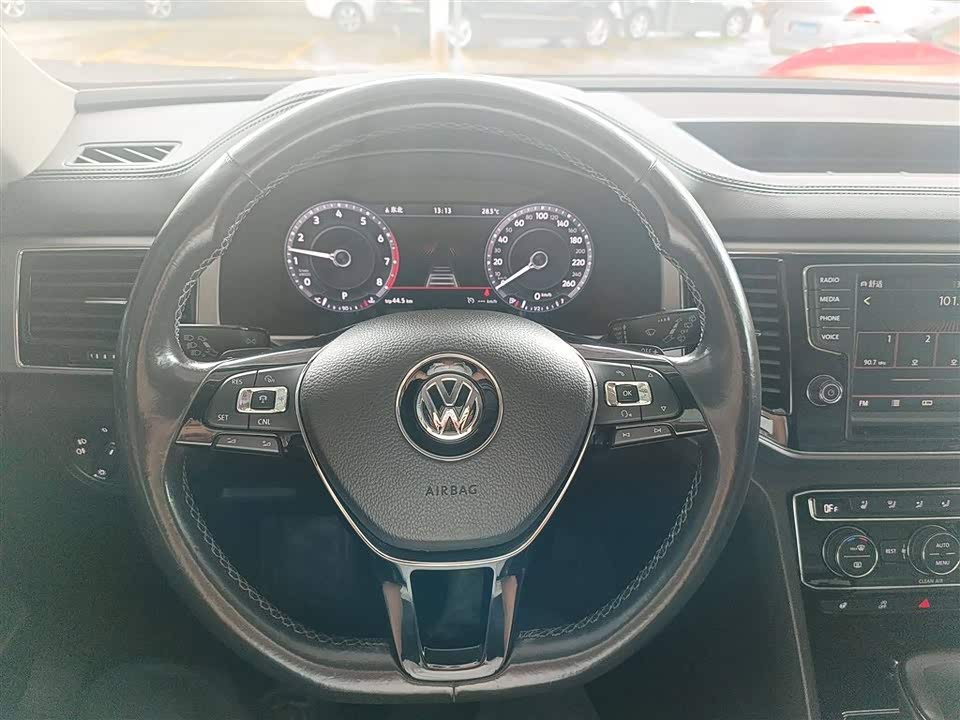 Volkswagen Tourang Volkswagen Tourang