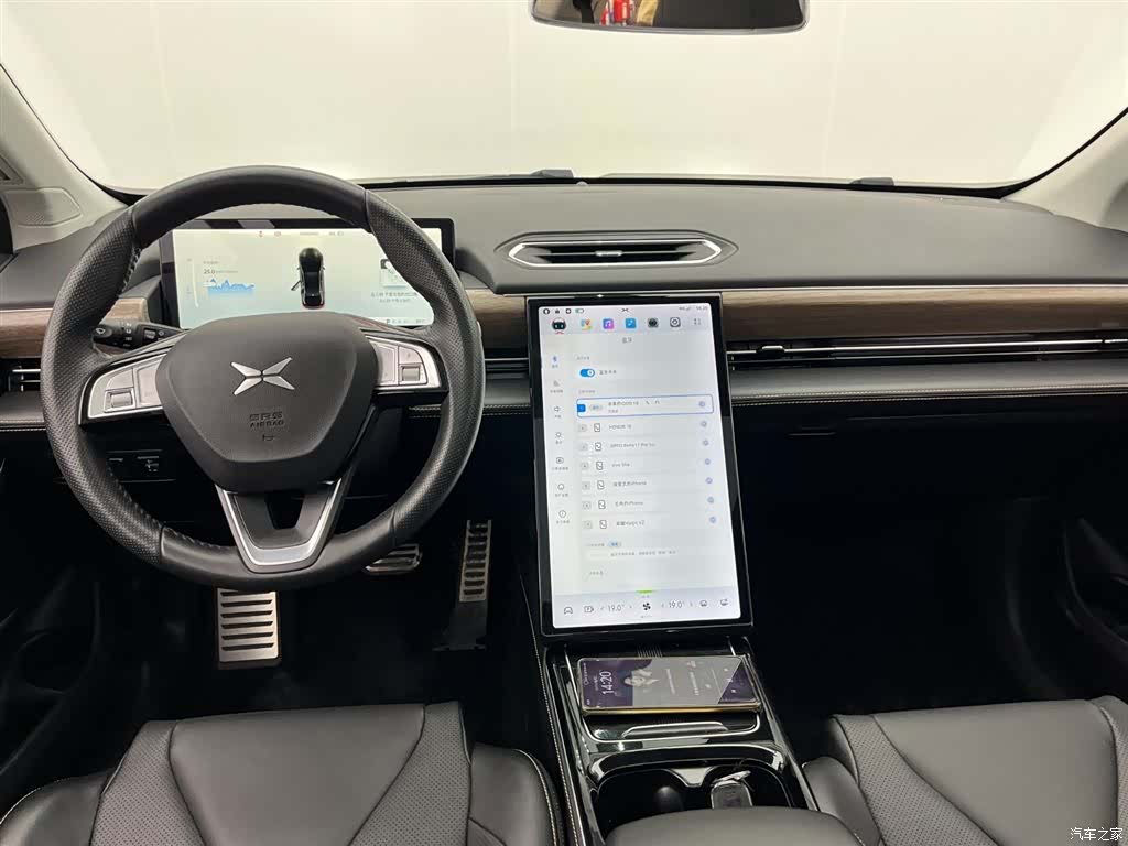 Xpeng P5, 2022 8