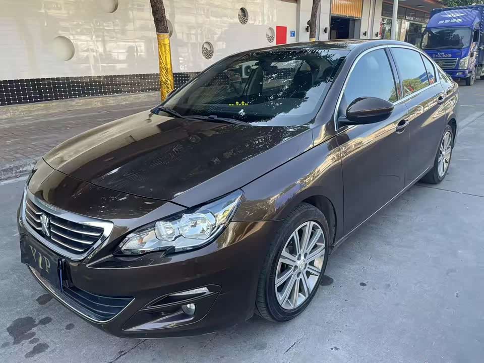 Peugeot 408