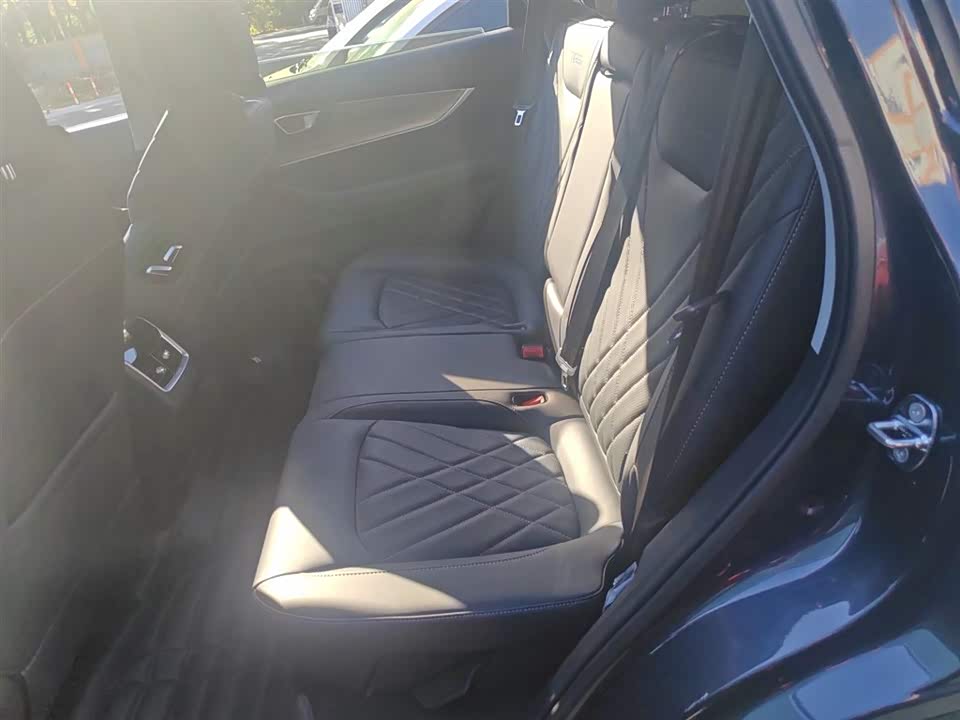 Chery Tiggo 8 PLUS Kunpeng e+