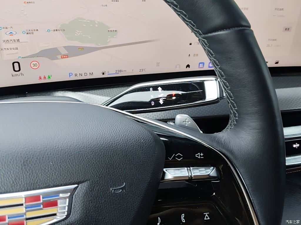 Cadillac XT5, 2024 14