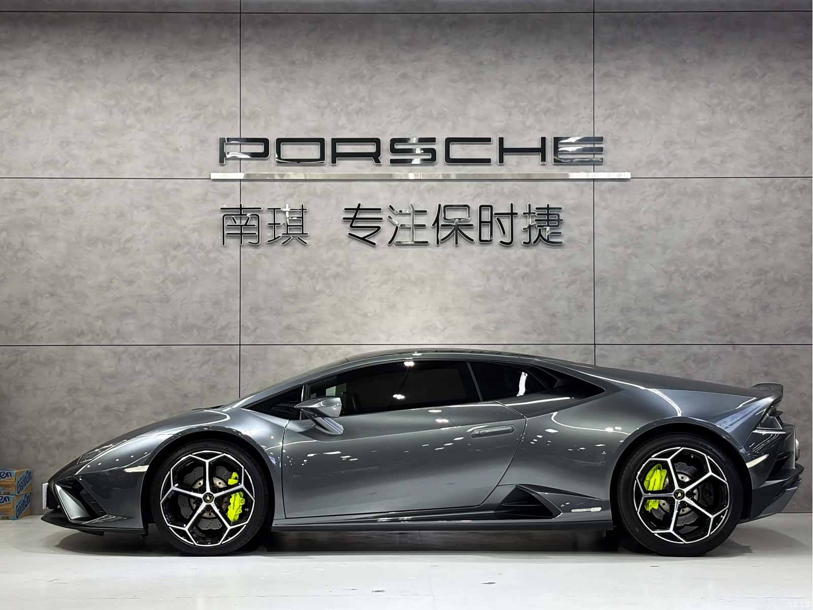 Lamborghini Huracán, 2021 4