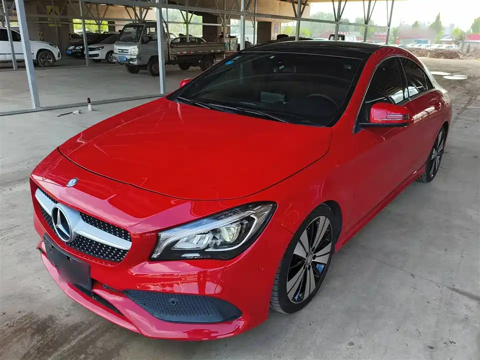 Mercedes-Benz CLA