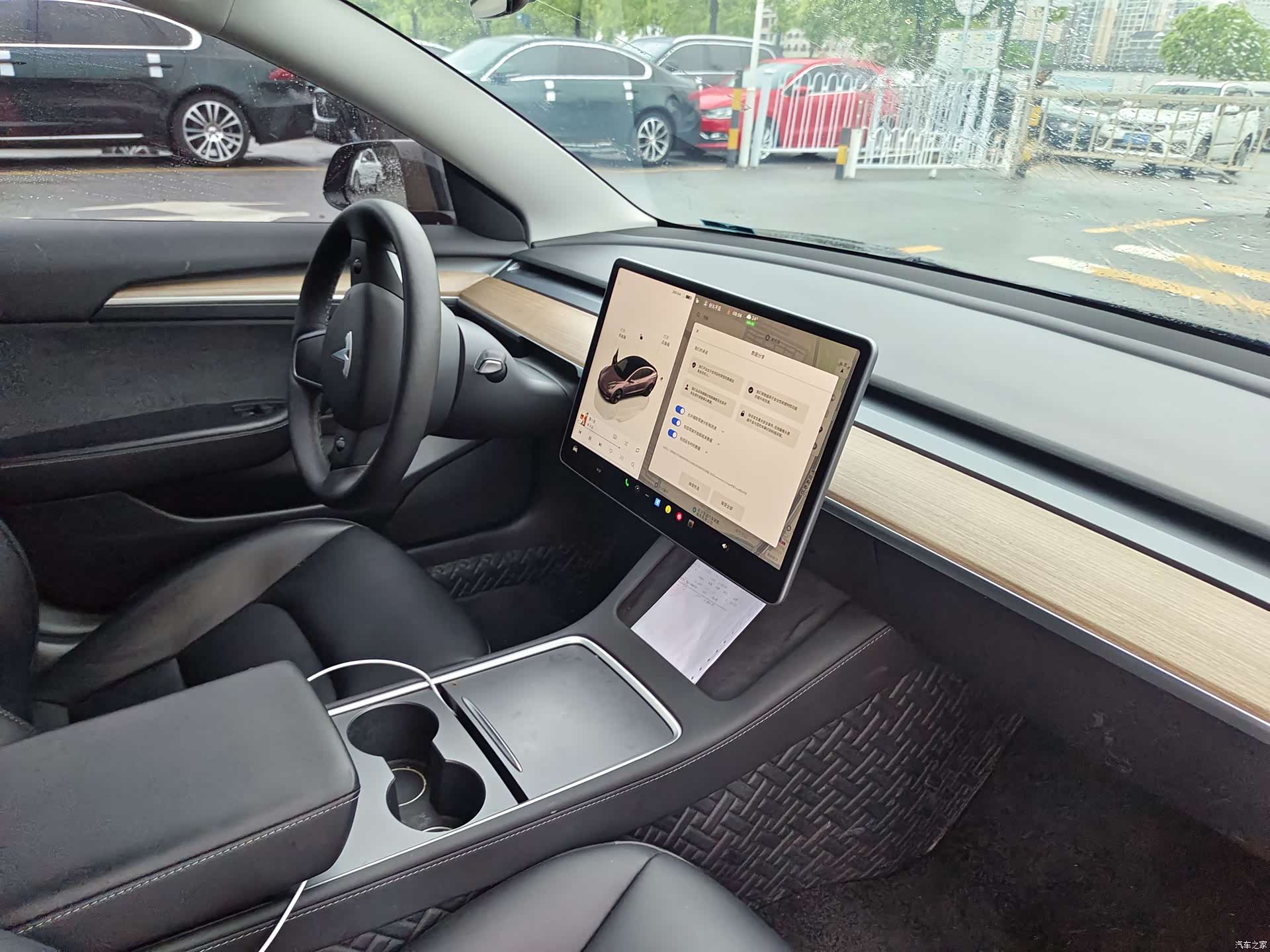 Tesla Model 3, 2023 17