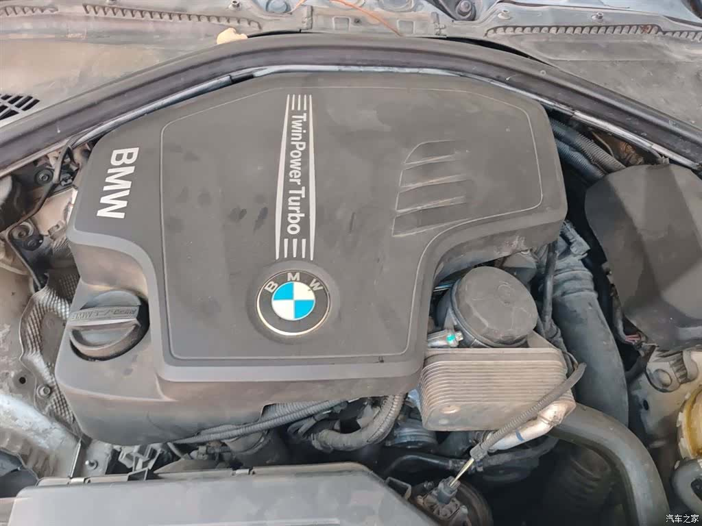 BMW 3 Series, 2015 11