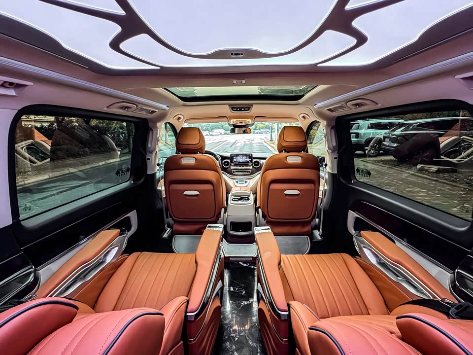 Mercedes-Benz V-class