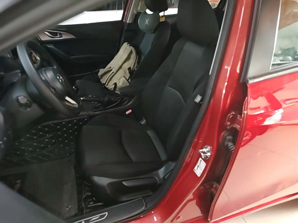 Mazda Mazda3, 2019 15