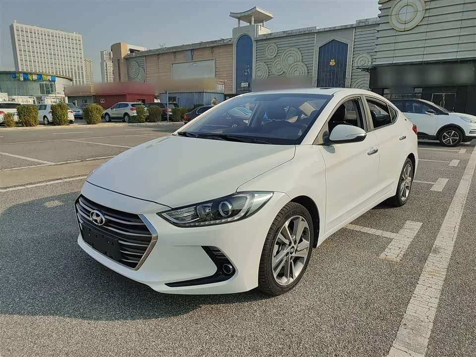 Hyundai Lead