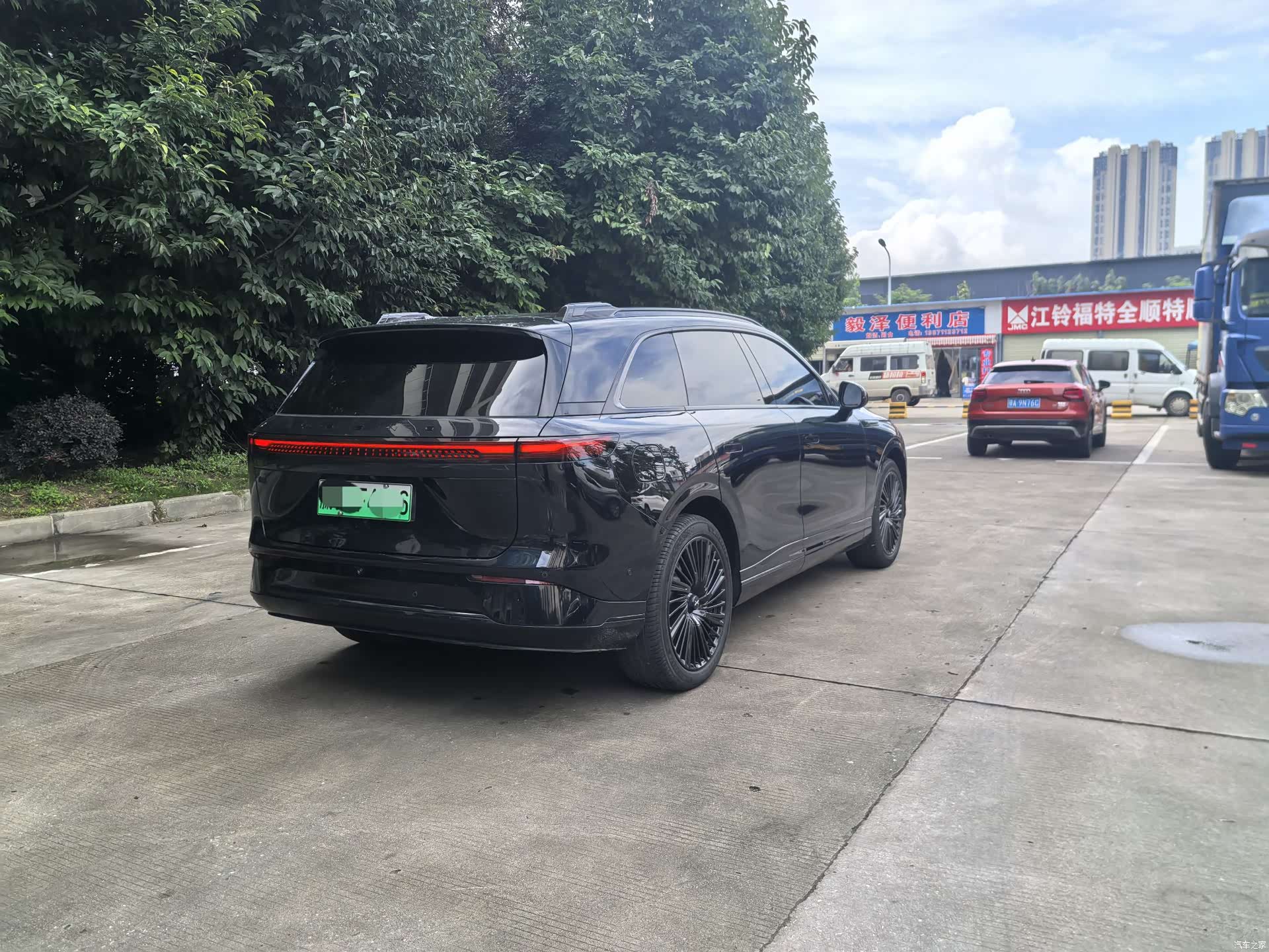 Xpeng G9, 2025 9
