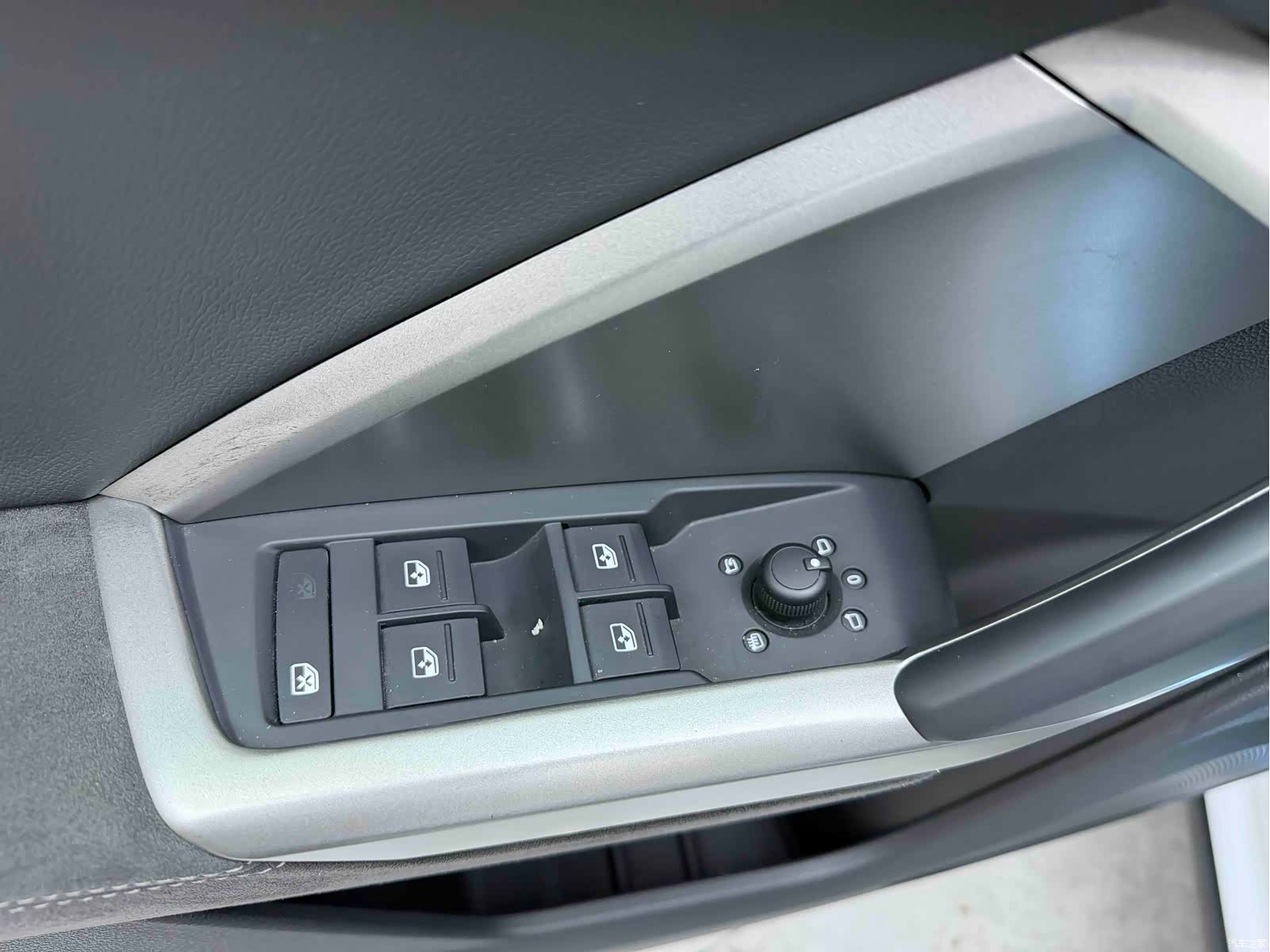 Audi Q3, 2022 8