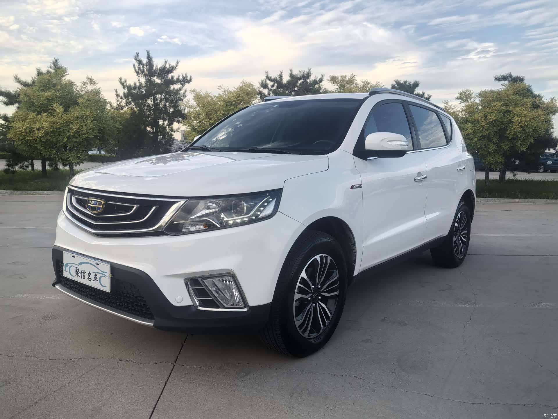 Geely X6, 2017 1