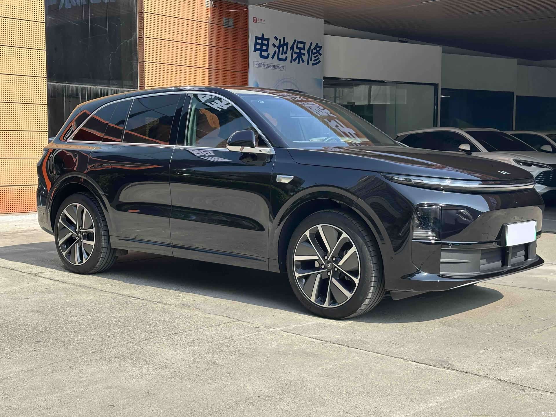 Li Auto L6, 2025 3