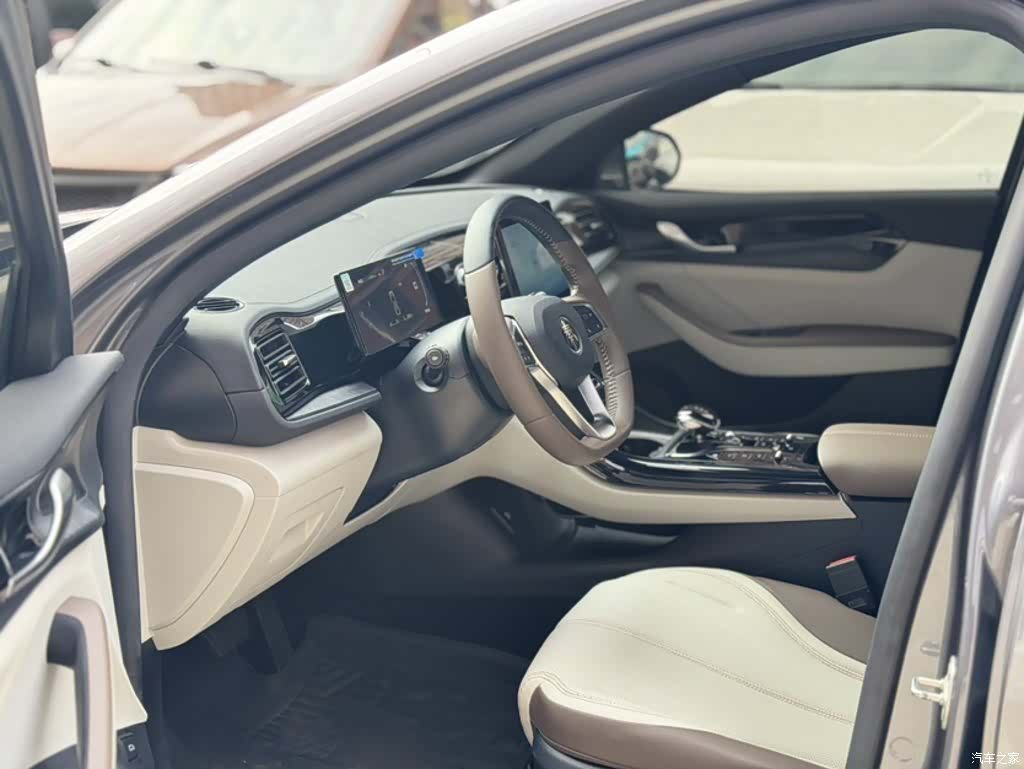 BYD Qin, 2024 13