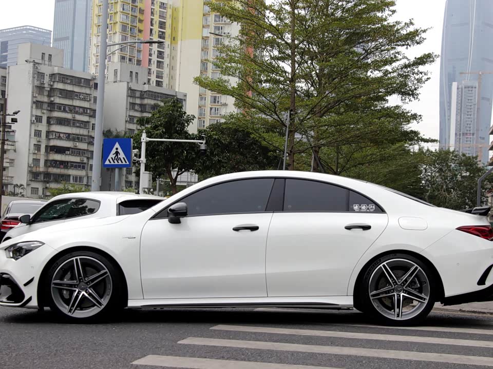 Mercedes-Benz CLA AMG