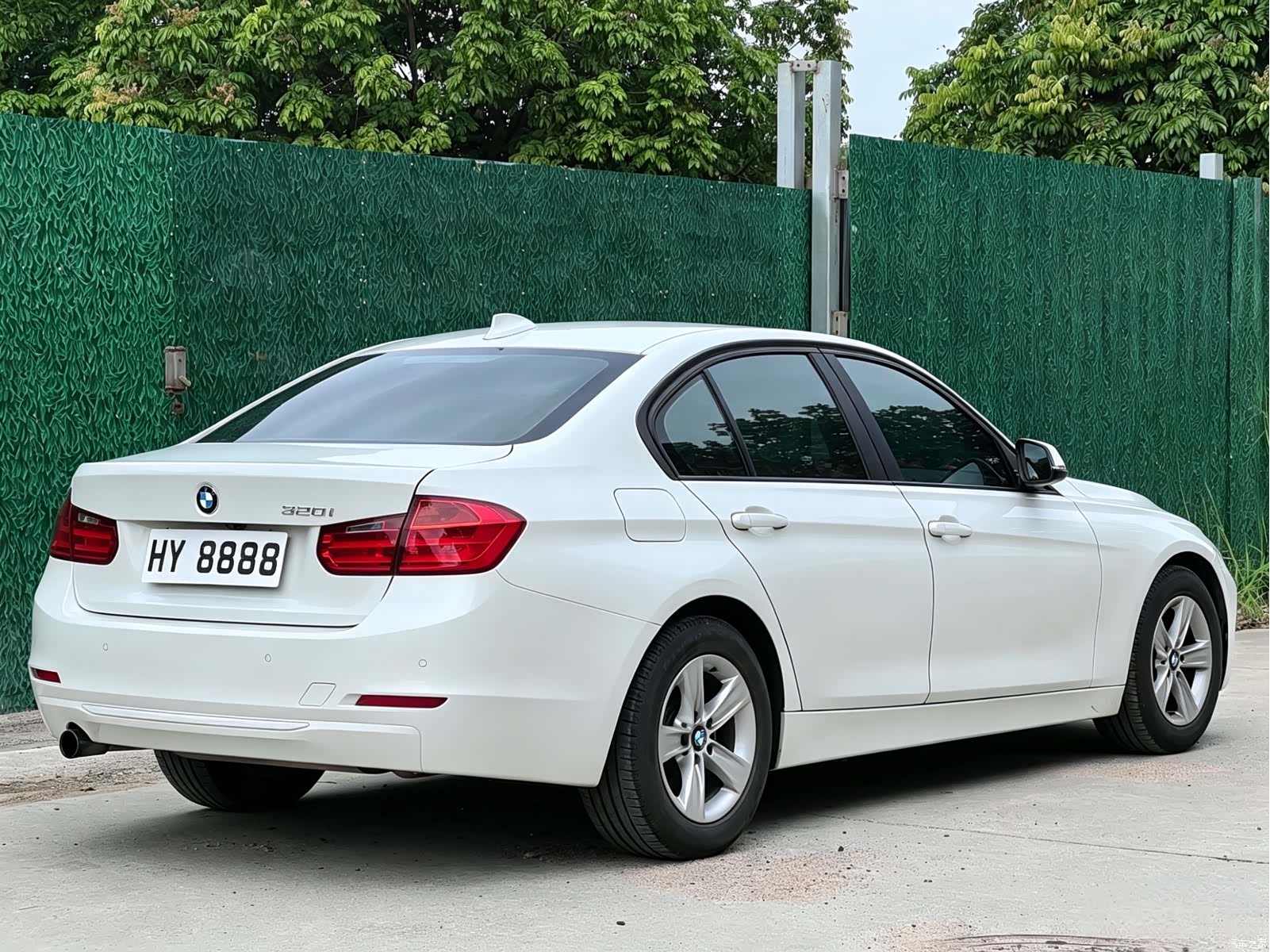 BMW 3 Series, 2013 20