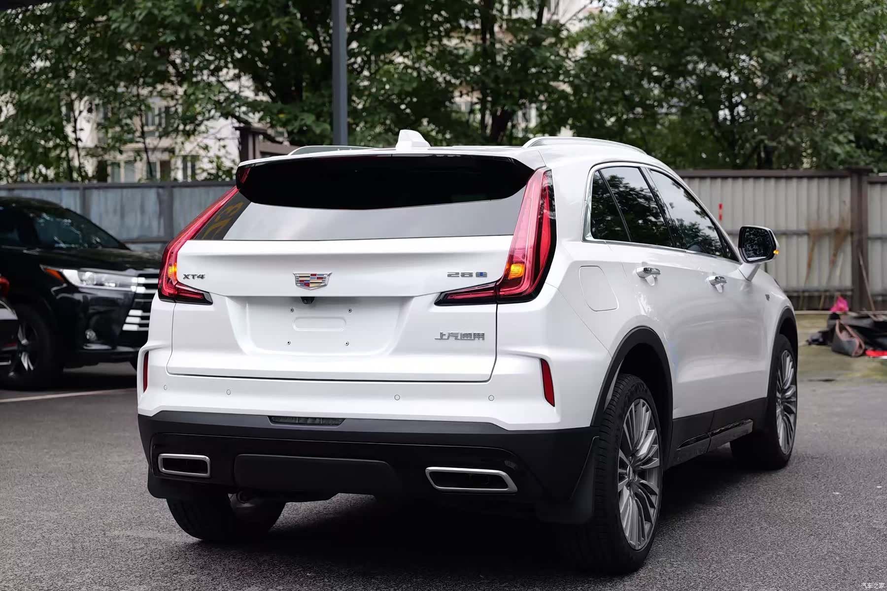 Cadillac XT4, 2023 12