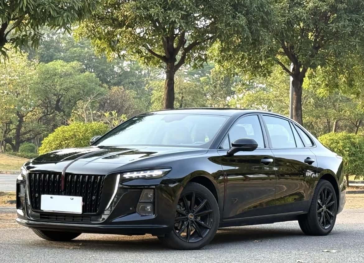 Hongqi H5, 2025 10