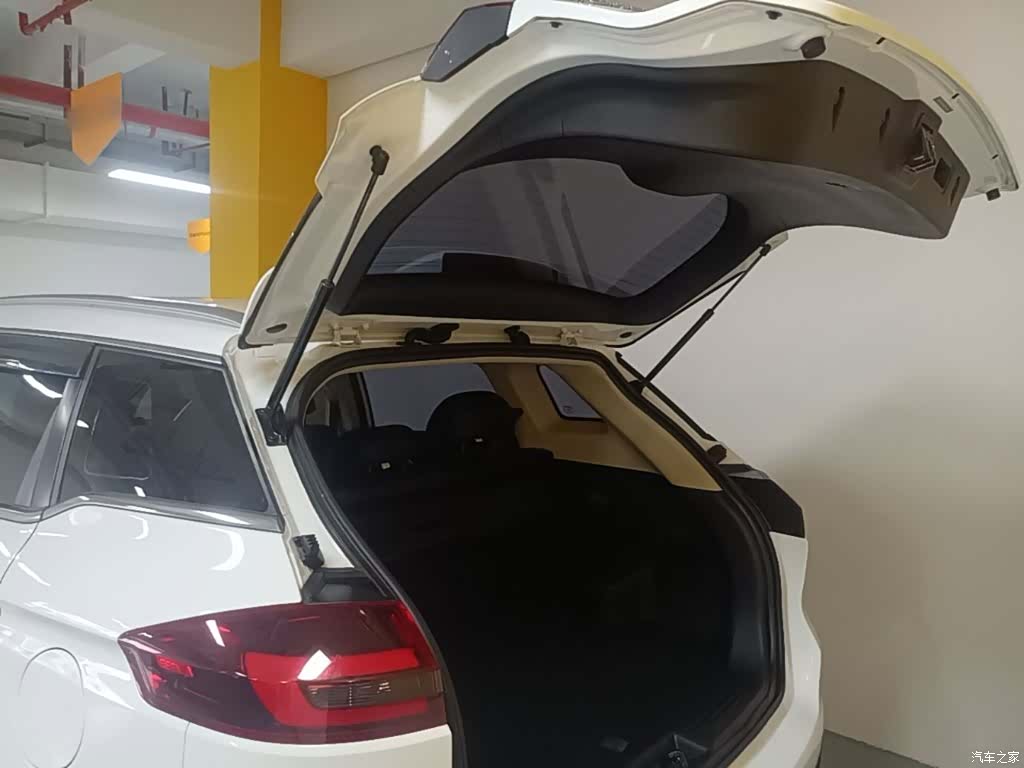 Geely Boyue, 2019 16