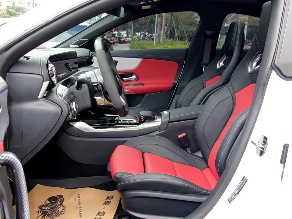 Mercedes-Benz CLA AMG